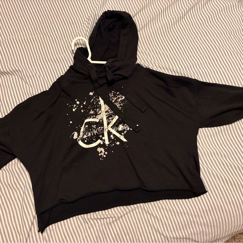 Calvin Klein  Black cropped Hoodie with White Print